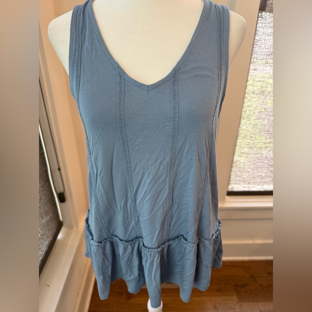 Matilda Jane. Just Imagine Halle Ruffled Hem Tank. Dusty Blue. Size XS.